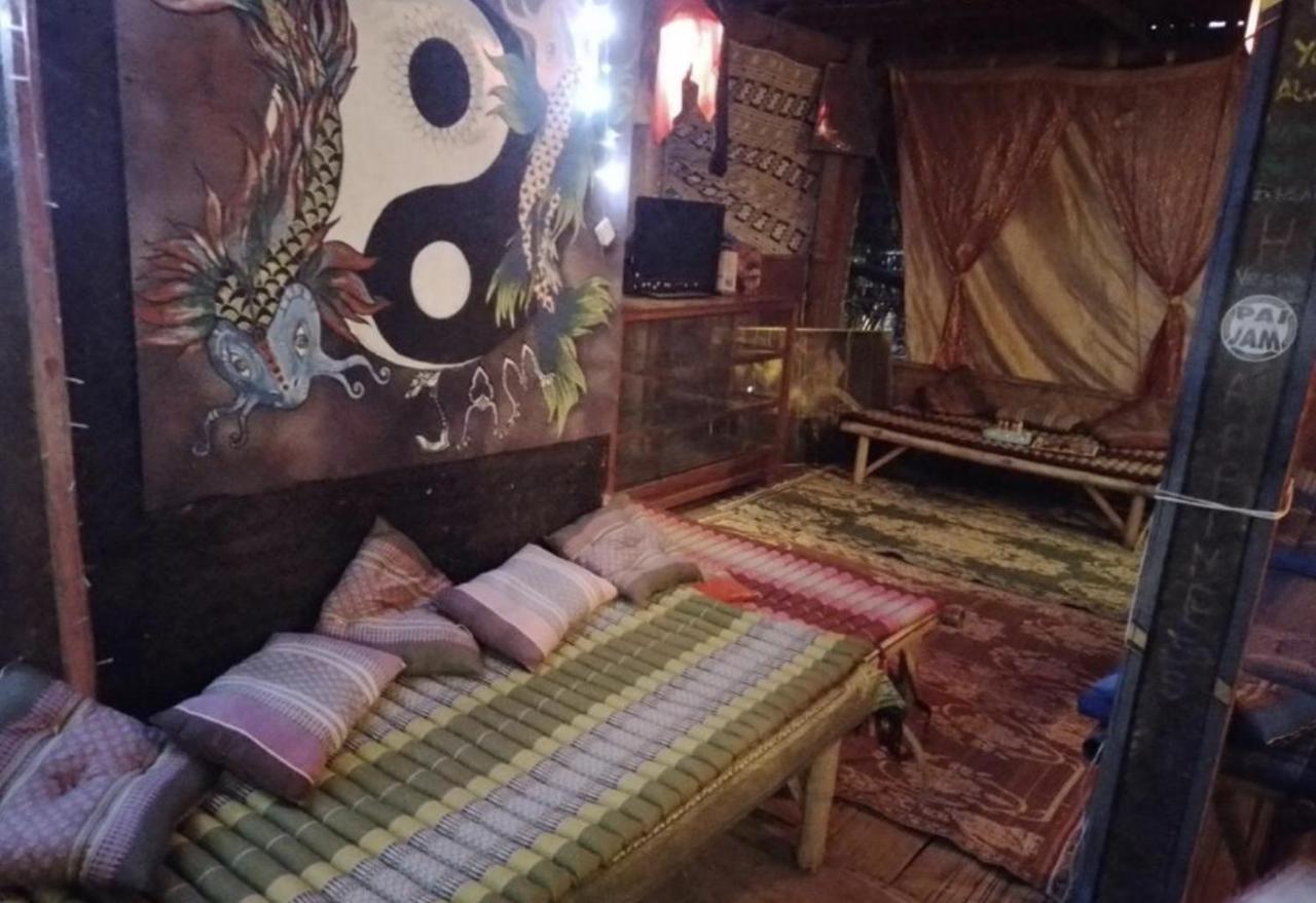 Pai River Jam Hostel & Campground Пай Екстериор снимка