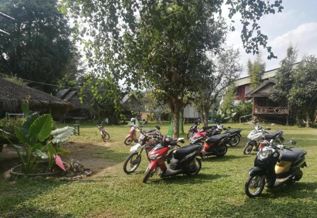 Pai River Jam Hostel & Campground Пай Екстериор снимка