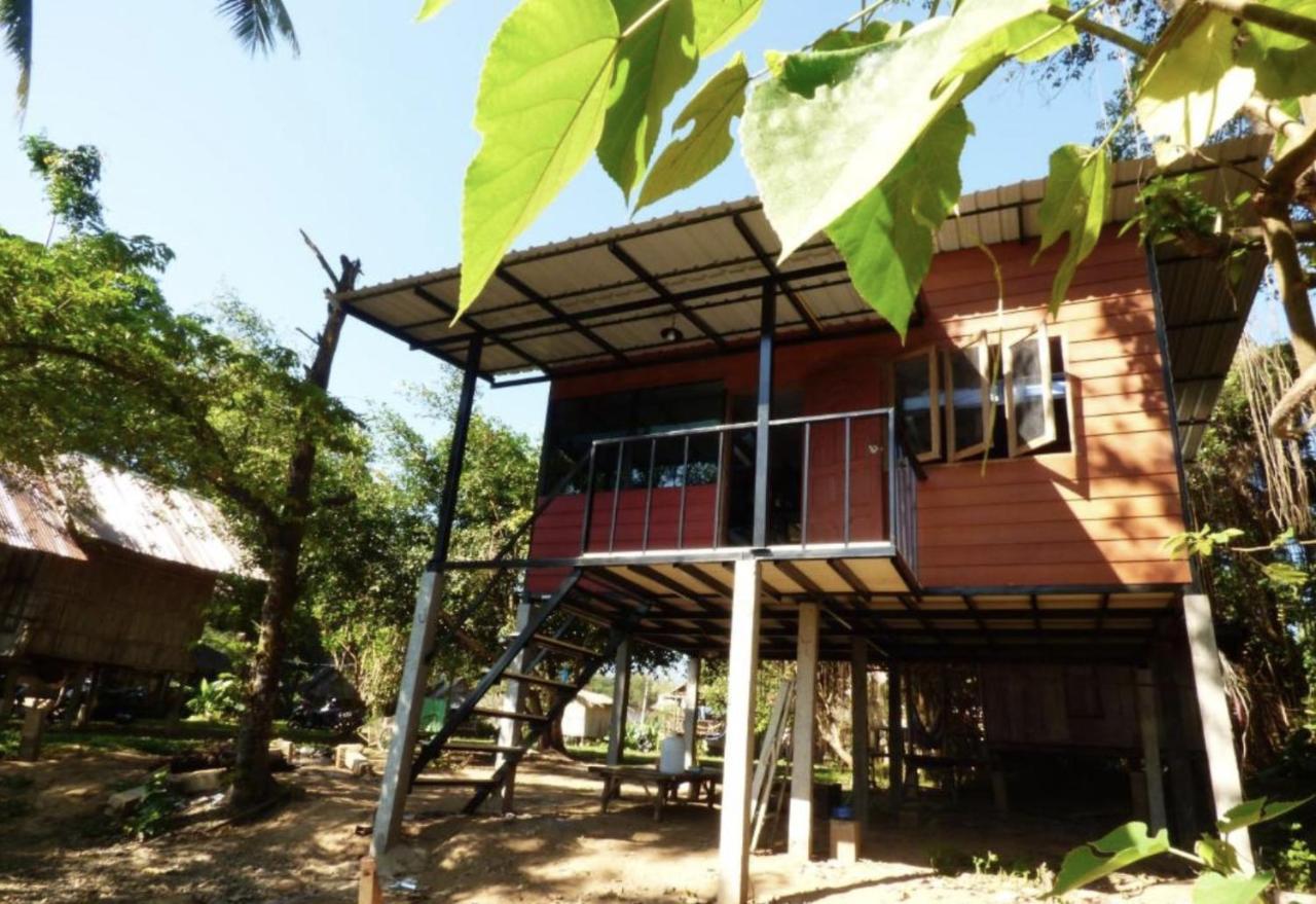 Pai River Jam Hostel & Campground Пай Екстериор снимка