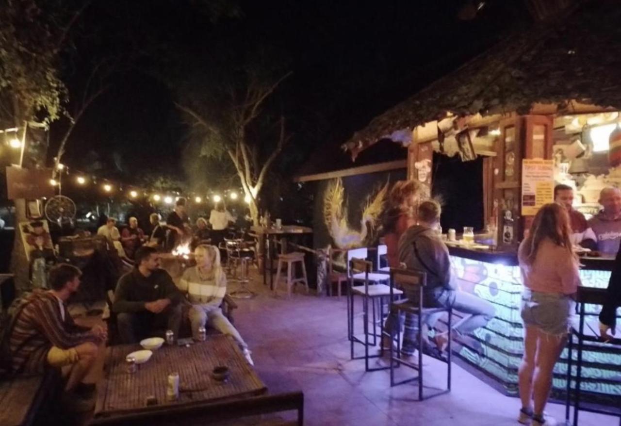 Pai River Jam Hostel & Campground Пай Екстериор снимка