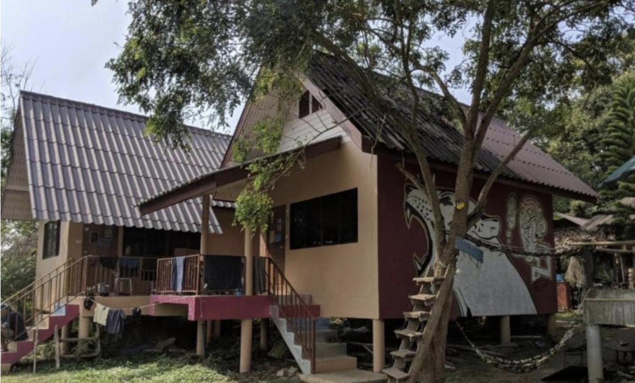 Pai River Jam Hostel & Campground Пай Екстериор снимка